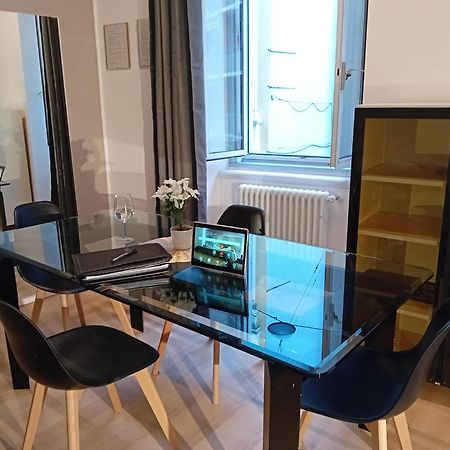 Snapstay Luxury Apartments In Centro A ตรีเอสเต ภายนอก รูปภาพ