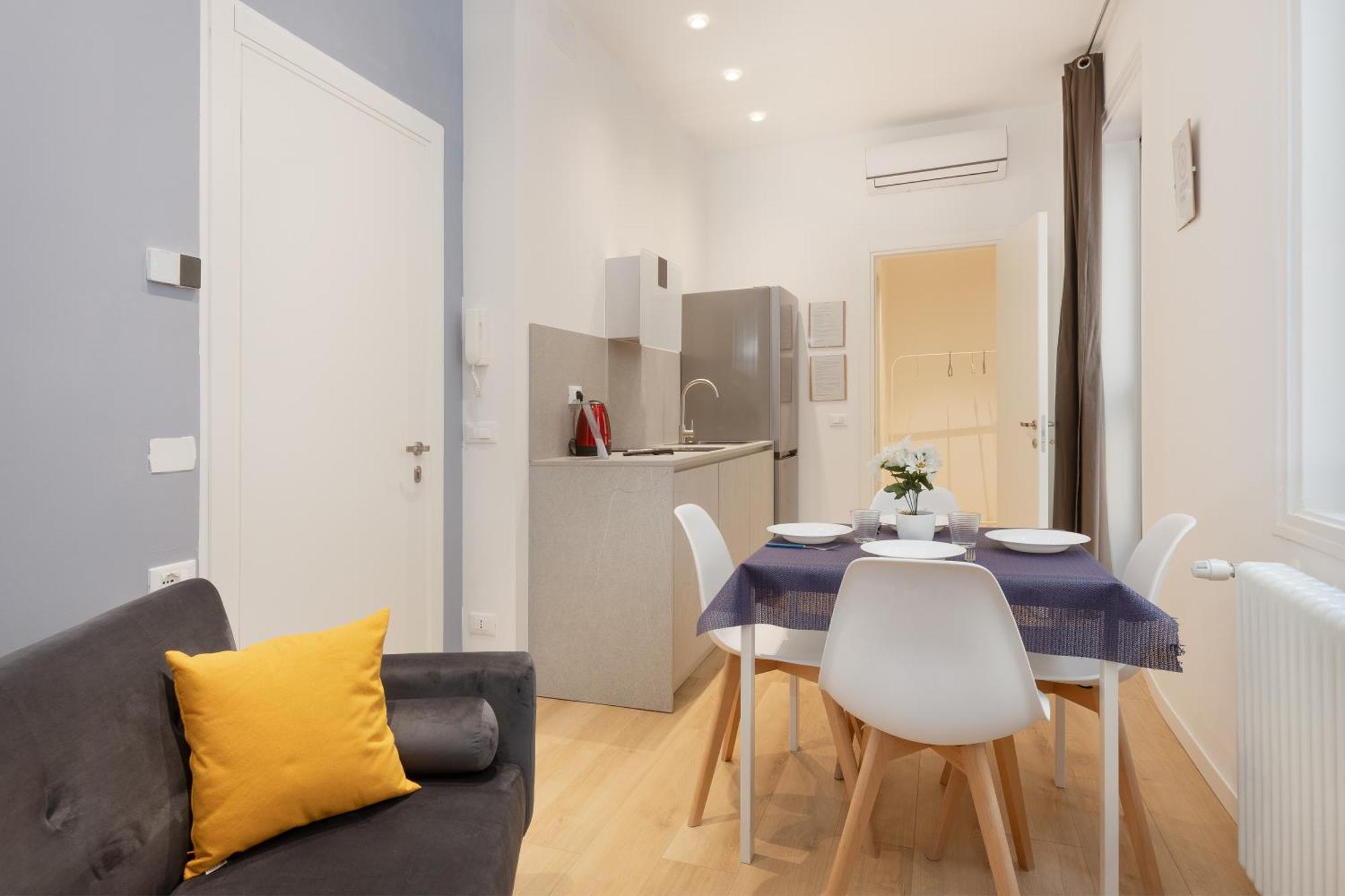 Snapstay Luxury Apartments In Centro A ตรีเอสเต ภายนอก รูปภาพ
